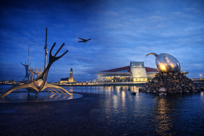 Reykjavík → Keflavík Airport   Private Transfer